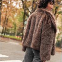 Abrigo de Piel Sintética Retro con Cuellos Largos Cálido y Grueso para Invierno - details 10