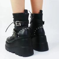 Otoño nuevas botas cortas de mujer con remaches de tacón grueso y parte inferior gruesa europea y americana botas Martin botas cortas de moda para mujer - details 2