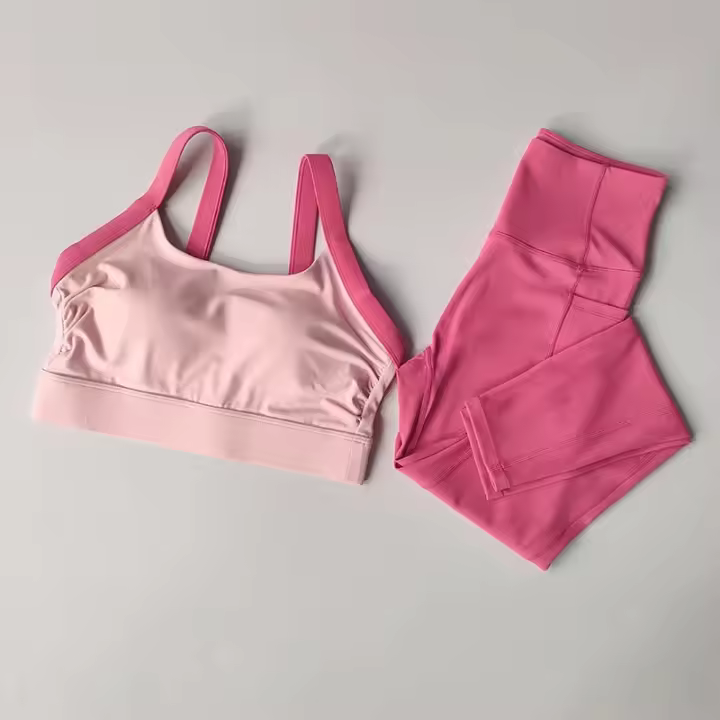 Conjunto de Yoga sin Costuras de 24 Piezas Ropa de Gimnasio para Mujeres - 1