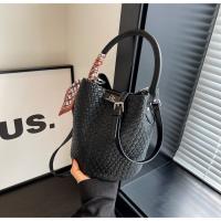 Bolsos Pequeños Populares Nuevos Bolsos De Mensajero De Hombro Versátiles De Moda Bolsos De Cubo Portátiles - details 18