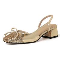 Temperamento arco dorado cabeza cuadrada solo zapatos 2025 nuevas sandalias de tacón grueso de gama alta ropa exterior de verano para mujer - details 0
