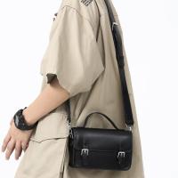 👜 👝 🎒 ⭐ ⭐ ⭐ 2025 nueva bolsa de mensajero bolsa de los hombres tendencia cartero casual neutral bolsa de hombro casual portátil pequeña bolsa cuadrada - details 11