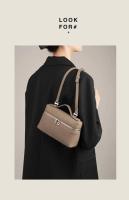 Bolso pequeño de cuero PU para mujer, bandolera de un solo hombro de lujo - details 11