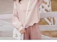 Suéter casual de cachemira de manga larga para mujer con diseño de jacquard retorcido con dobladillo irregular, estilo corto multifuncional de otoño - details 4