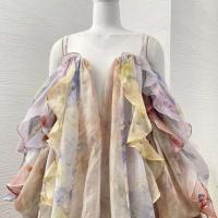 Vestidos largos sin espalda con hombros descubiertos y volantes de manga larga con estampado ral multicolor en stock 2025 Nuevo - details 3