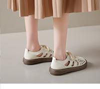 Zapatos ahuecados de talla grande, sandalias de suela plana versátiles, cómodos, suaves e informales, transpirables, para verano, 2024 - details 7