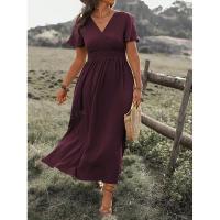 Vestido largo de verano 2024 de color sólido con cuello en V, manga acampanada, cintura elástica, adelgazante y con abertura. - details 21