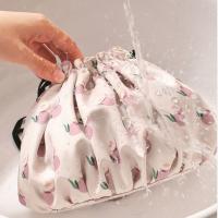 Bolsa de maquillaje con cordón de gran capacidad, bolsa de aseo de viaje impermeable con cordón, bolsa interior de clasificación con estampado de frutas - details 3