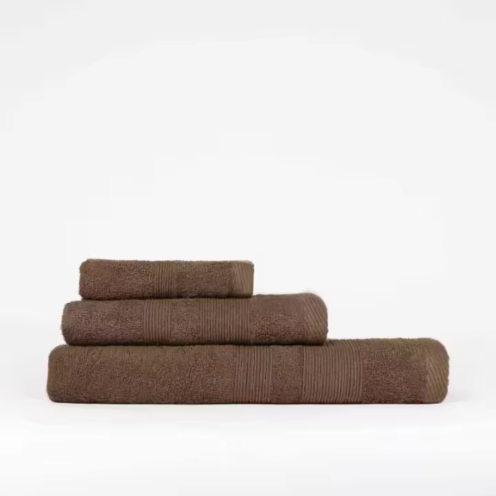 Juego de 3 Toallas Económicas Chocolate - A Elige el Tamaño de la Toalla Grande. - 1