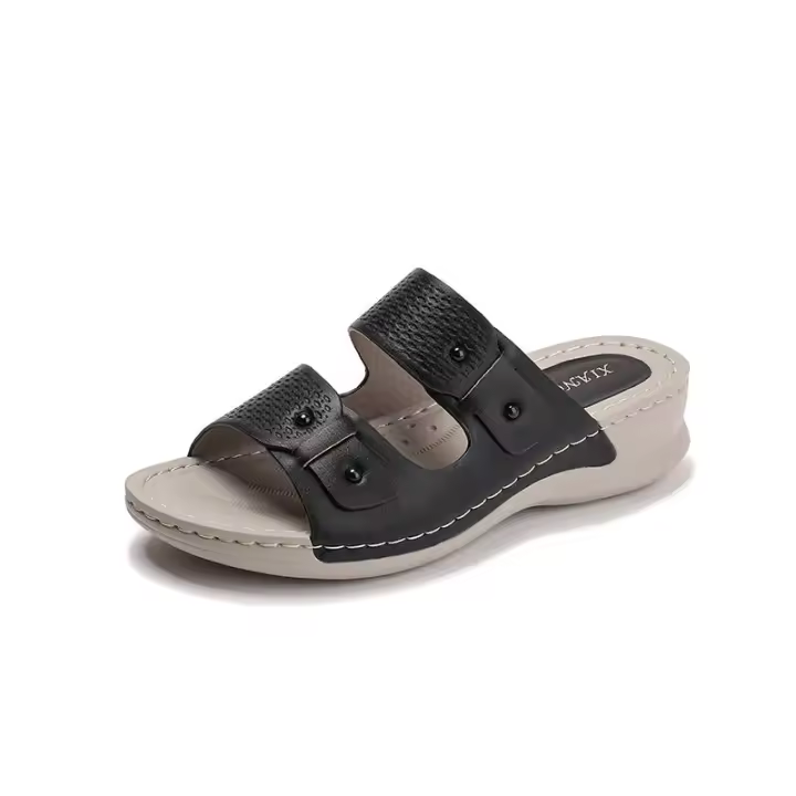Sandalia estilo casual suela gruesa zapatillas frescas mujeres 2025 nuevo estilo, cómodo de moda para uso al aire libre, con una pendiente - 1