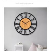 Reloj de Pared de Números Romanos Nórdicos de 3D Silencioso, Preciso, Decoración de Sala de Estar - details 10