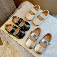Zapatos de cuero para niños y niñas, zapatillas versátiles informales antideslizantes de fondo suave de princesa de estilo coreano, a la moda, novedad de otoño, 2024 - details 2