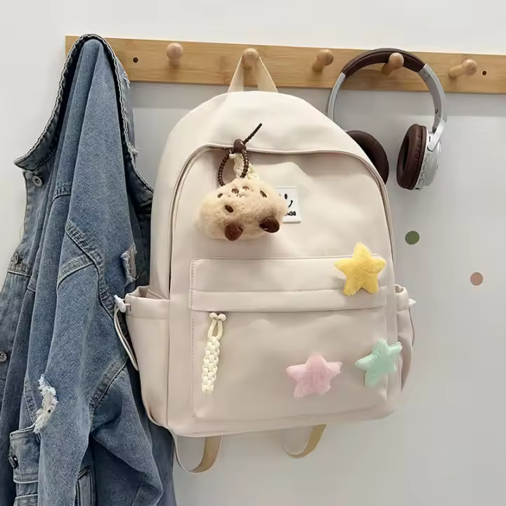 Mochila de Nylon de Gran Capacidad Nueva Estilo para Estudiantes de Preparatoria y Universidad - 1