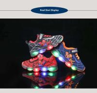 2025 primavera y otoño nuevos zapatos transpirables para niños con diseño de dibujos animados, zapatos deportivos de malla luminosa LED para niños - details 3