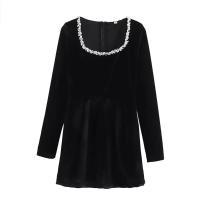 Minivestido negro de terciopelo con decoración de diamantes de imitación para mujer, elegante vestido de fiesta de noche con cuello cuadrado y manga larga y cintura alta - details 9