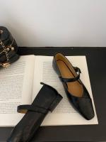 Zapatos Mary Jane retro franceses con hebilla de una palabra, boca ligera, punta cuadrada, tacón grueso, zapatos pequeños de cuero. - details 4