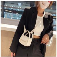 Diseñador de Moda Mini Bolso Negro Marrón Bolso de Hombro de Cuero con Tapones - details 25