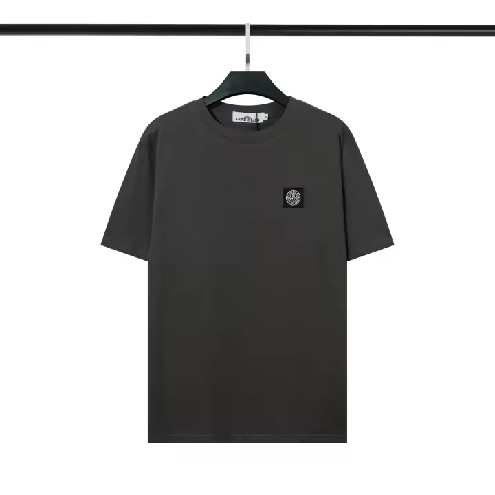 Una camiseta de tendencia de verano estilo hip-hop con bordado de isla de piedra y mangas cortas, adecuada para ropa deportiva. - 1