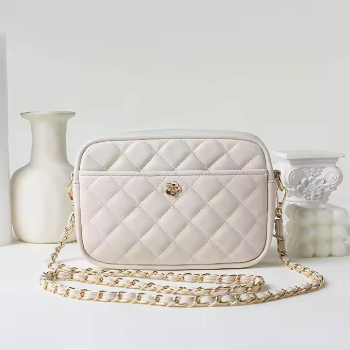 Tendencia Femenina 2025 Nuevo Bolso de Hombro y Bandolera con Cadena y Rombo para Uso Diario - 1