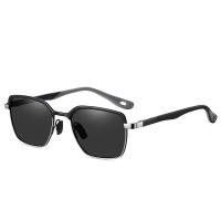 Gafas de sol con lentes polarizadas para hombre y mujer, monturas de metal ultraligeras adecuadas para viajes en coche uso diario - details 2