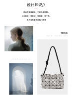 Bolso de tofu Nuevo bolso con cordón de diamantes geométricos Bolso de mensajero de hombro elegante y simple - details 2