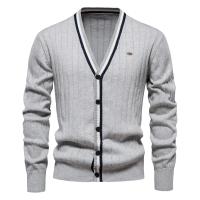 Chaqueta de punto de tendencia de suéter de manga larga con cuello en V para hombre de otoño e invierno - details 26
