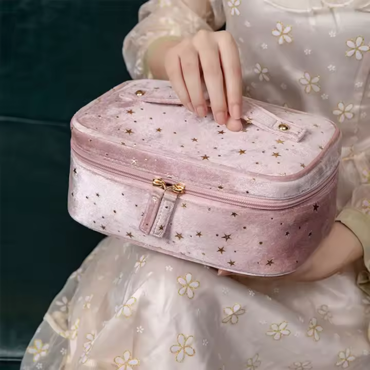 Bolsos de mano de lavado suave para mujer, bolsas de almacenamiento de gran capacidad, estuche de aseo multifuncional, bolsa de maquillaje, bolsa de cosméticos de terciopelo, bolsas para pintalabios - 1