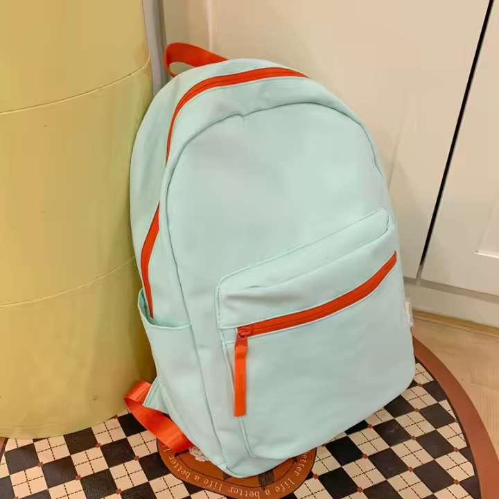 Mochila Escolar de Nylon Ligera y Versátil Gran Capacidad para Estudiantes - 1