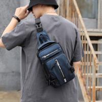Bolso de pecho con múltiples bolsillos para hombre, bolso de hombro con carga USB, bolso de mensajes deportivo, bolso cruzado multifunción de gran capacidad para correr - details 11