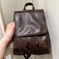 Mochila con solapa y cordón de cuero PU para mujer, bolso de hombro de gran capacidad a la moda, estilo coreano, Color sólido, para libros escolares - details 4