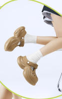 Xiaoman Zapatos con agujeros en la cintura para mujer, novedad de verano, súper populares, versátiles, suela gruesa, aumento de altura, antideslizantes, informales - details 35