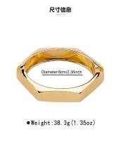 Pulsera recortada curvada geométrica exagerada de la industria pesada, pulsera de aleación brillante de diseño personalizado de moda - details 2