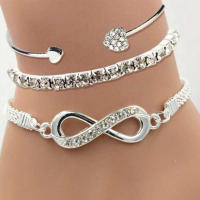 Conjunto Vintage de pulseras de corazón con diamantes de imitación de cristal de Color plateado para mujer, brazalete infinito ajustable geométrico a la moda, joyería - details 0