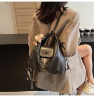 Bolso de mano para mujer 2025 nueva mochila de viaje de gran capacidad bolso de hombro con diseño de nicho mochila de viaje ligera - details 36