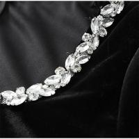 Minivestido negro de terciopelo con decoración de diamantes de imitación para mujer, elegante vestido de fiesta de noche con cuello cuadrado y manga larga y cintura alta - details 5