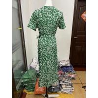 Verde 2025 Nuevos Vestidos Largos de Mujer con Estampado Explosivo, Cuello en V y Cintura Alta - details 1