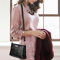 Bolso bandolera de piel sintética para mujer, bandolera pequeña de diseño Vintage, a la moda - details 5