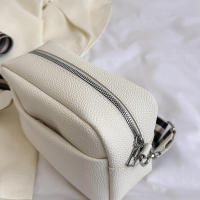 Bolso de mensajero tipo almohada de cuero PU vintage de alta calidad para mujer, bandolera pequeña - details 22
