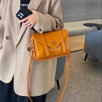 Bolso bandolera de cuero genuino con correa desmontable - Bolso mensajero cuadrado compacto, cierre de cremallera y forro de poliéster, color sólido elegante (amarillo/negro) - Versátil para uso casual y - details 1