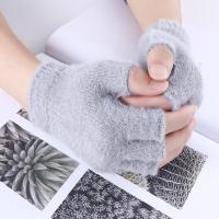 Guantes cálidos y suaves para hombre y mujer, manoplas coreanas de piel sintética, accesorios de mano cálidos, guantes de felpa, guantes de medio dedo - details 10