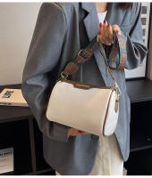 Bolso de mensajero de hombro versátil, nuevo, moderno y versátil, casual. - details 11