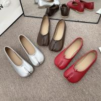 Zapatos planos de cuero con punta abierta y pezuña para mujer, mocasines vaqueros Mary, zapatos de bailarina para mujer - details 24