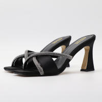 Sandalias sencillas con tacones de aguja y diamantes de imitación con punta cuadrada para uso exterior - details 6