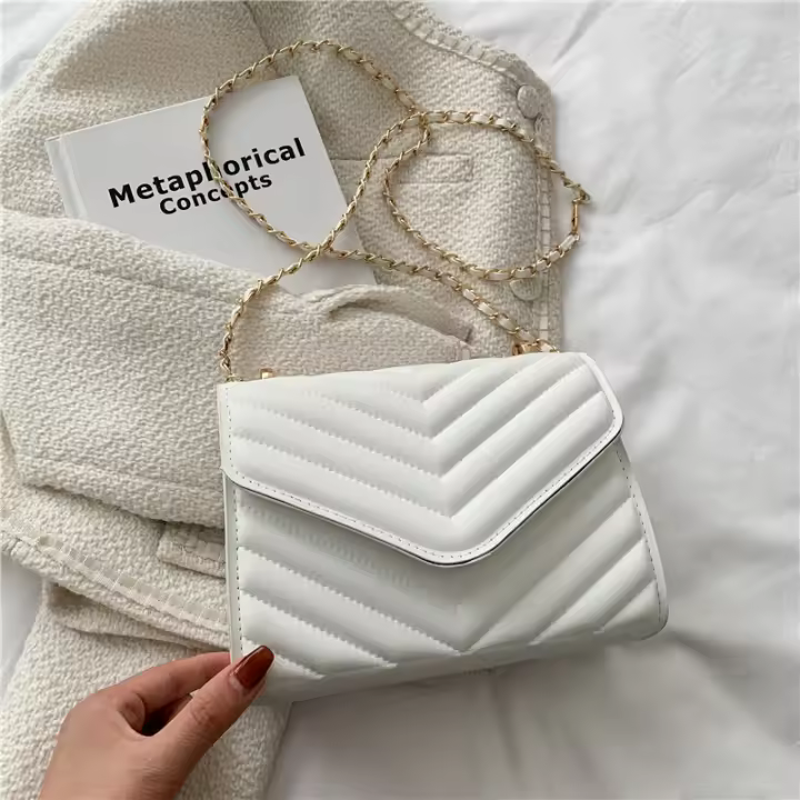 2025 Nuevo diseño minimalista Moda de celebridades de Internet Cadena de moda Bolso de hombro tipo bandolera Ins Casual Bolso cuadrado pequeño para mujer - 1