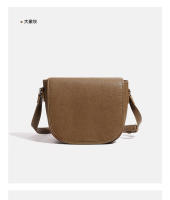 Nuevo bolso de sillín retro, bolso de hombro simple y versátil para mujer, bolso de mensajero informal. - details 10