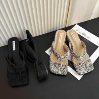 Estilo nacional nuevo verano hermoso desgaste exterior zapatillas versátiles pellizcar falda Internet celebridad antideslizante chanclas moda francesa mujeres - details 1