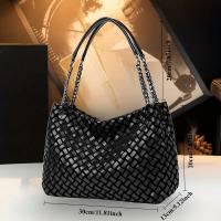 Elegante Bolso de Hombro para Mujer Gran Capacidad, Cierre de Cremallera, Correa Cadena, Diseño Sofisticado, Correas Resistentes Bolso Casual y Formal en Negro/Marrón - details 0