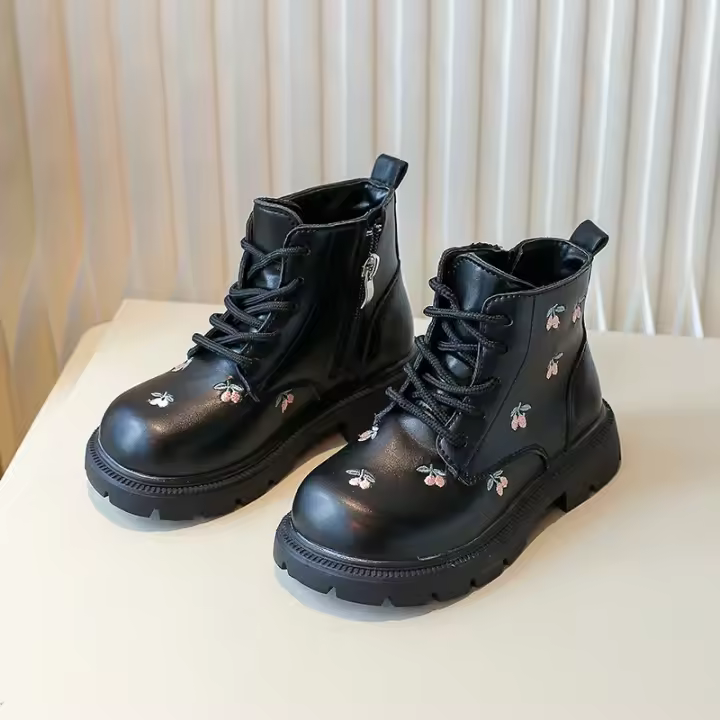 Botas de cuero bordadas para niños y niñas, botines de princesa versátiles, diseño a la moda, otoño - 1