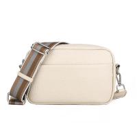 Bolso bandolera multicapa de color sólido para mujer, bolso de hombro con correa ancha de cuero PU - details 20