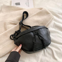 Bolsa Casual Unisex de Gran Capacidad Diseño Oblíquo de Hombro, Estilo Europeo Americano, Color Sólido PU, Bolsa de Viaje Versátil - details 2